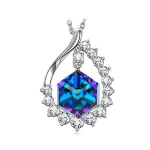 Sivery Swarovski Crystal Necklace NIB